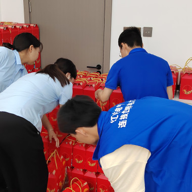 人生就是博电气集团组织开展“仲夏端午，肆意放粽”主题系列运动